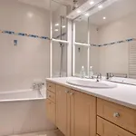 Maison à 300 M De La Plage! *