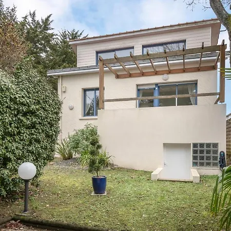 Holiday home Maison A 300 M De La Plage! *